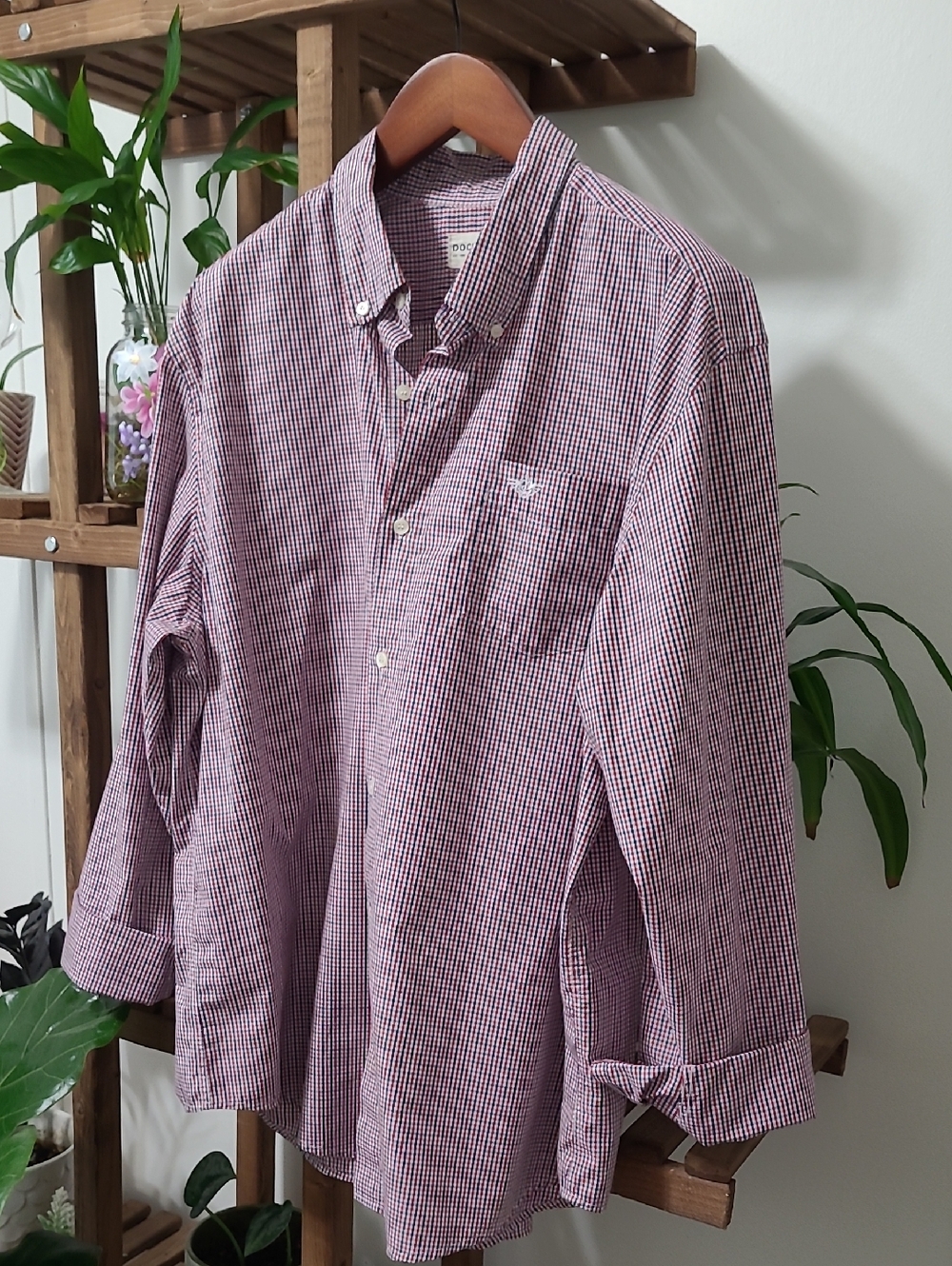 Men's Dockers Red and Blue Button-Down Shirt - Picture 7 of 8